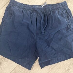 Vineyard vines, men’s shorts